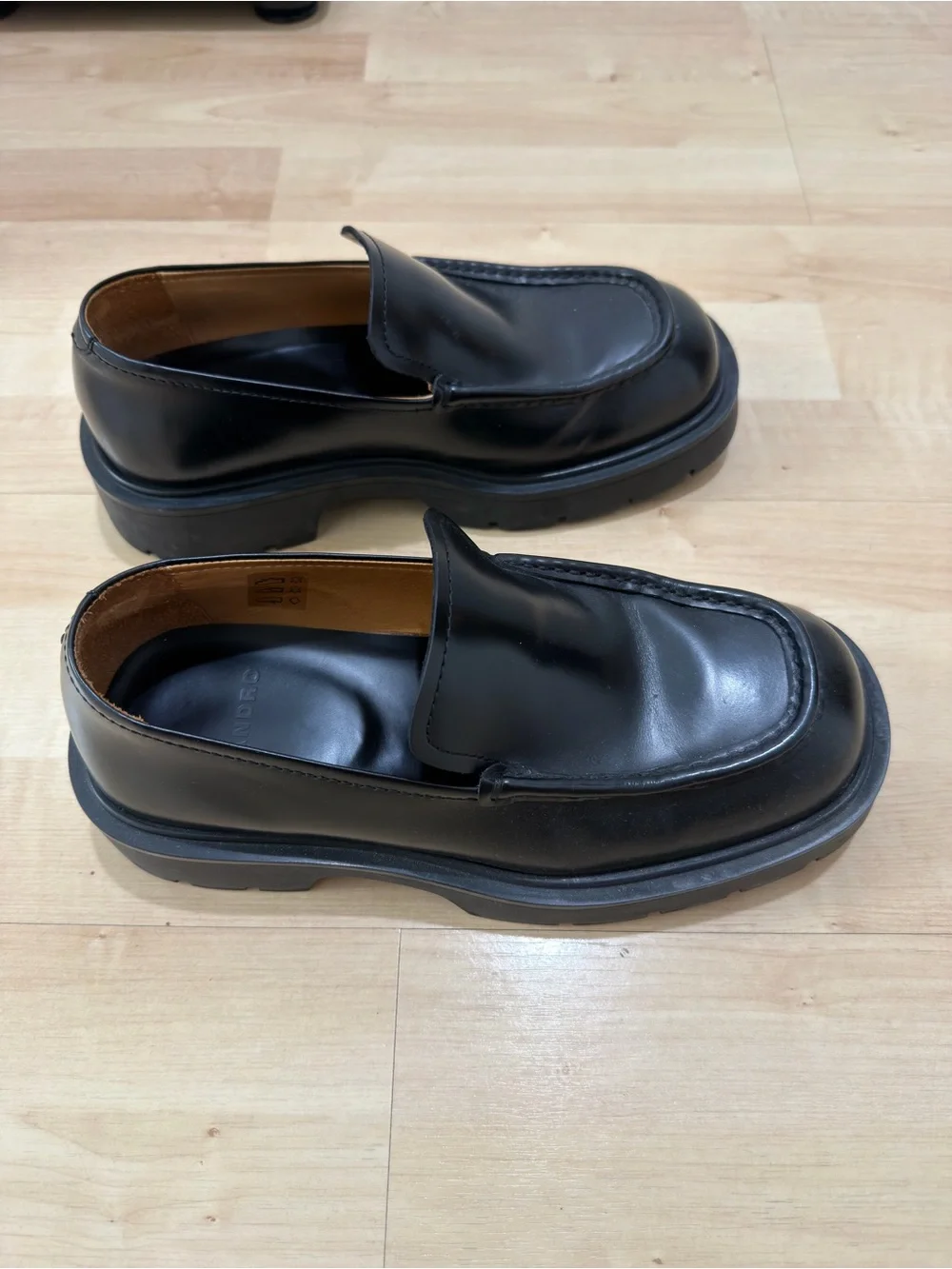 Sandro Paris classic black